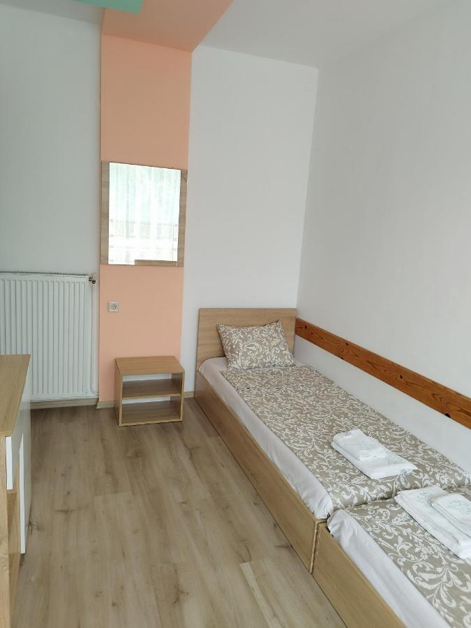 Family Hotel Kentavar 2 比亚拉 外观 照片