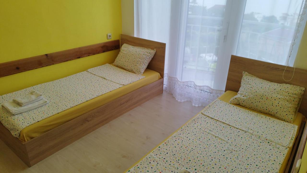 Family Hotel Kentavar 2 比亚拉 外观 照片