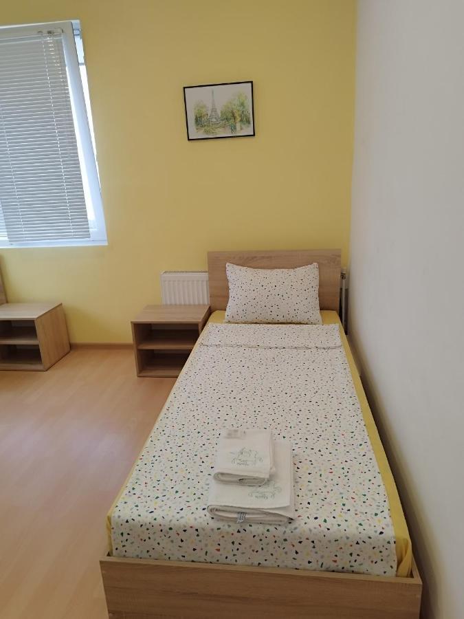 Family Hotel Kentavar 2 比亚拉 外观 照片
